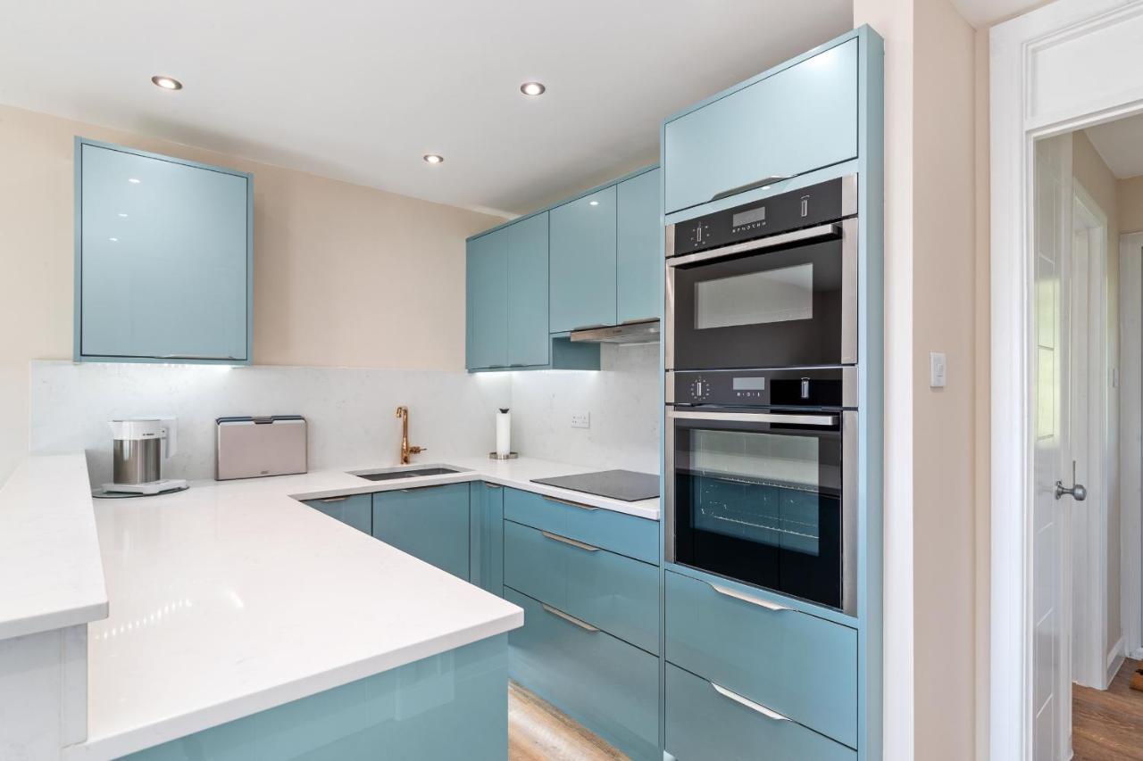 Salty Kisses - Sea Front Aparment Apartment Hodgeston Bagian luar foto