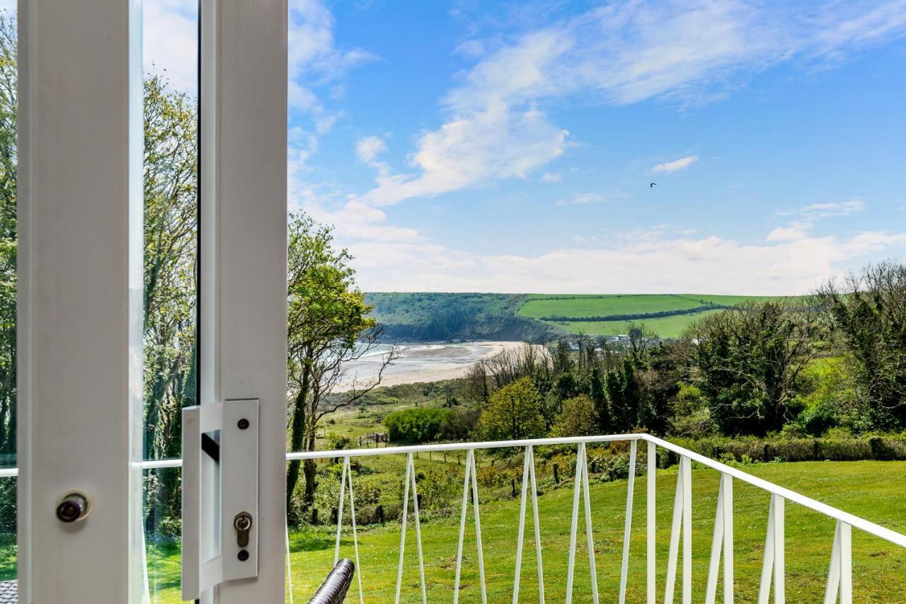 Salty Kisses - Sea Front Aparment Apartment Hodgeston Bagian luar foto